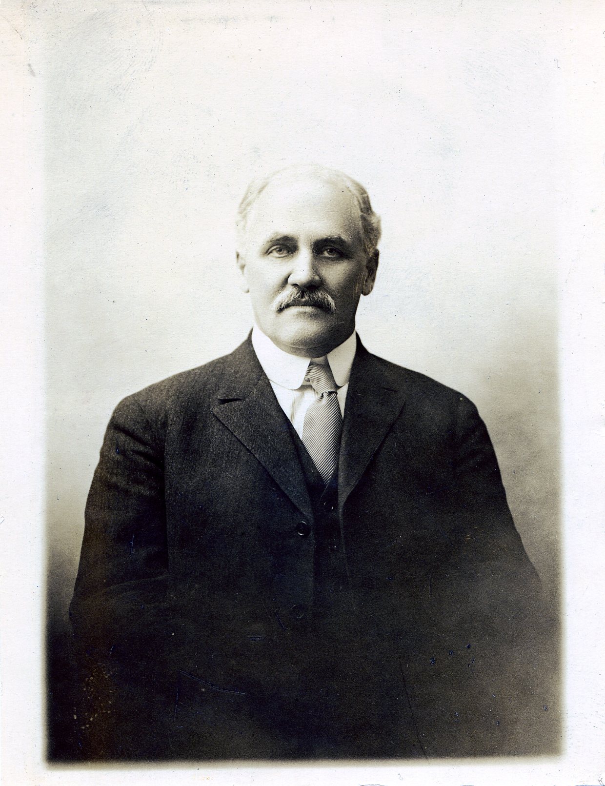 Member portrait of Robert A. Harper